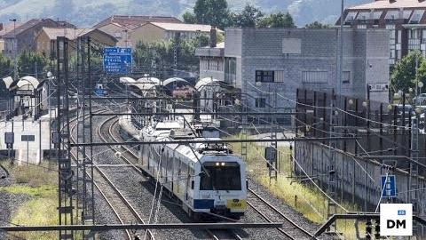 El Diario Montañés | March 20, 2017 | Cercanías en Cantabria: trenes en vía muerta