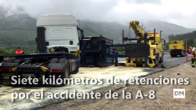 El Diario Montañés | June 12, 2017 | Un accidente entre camiones corta durante horas la autovía A-8 en Cantabria