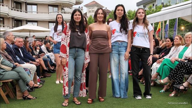 Cantabria Televisión | June 11, 2026 | El comercio local protagonista del desfile de verano 2026 de la Asociacion Creadores de Cantabria