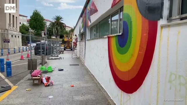 El Diario Montañés | August 27, 2026 | Un mural de Okuda en las urgencias pediátricas de Valdecilla